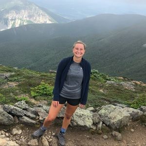 Meet your Posher, Jessica